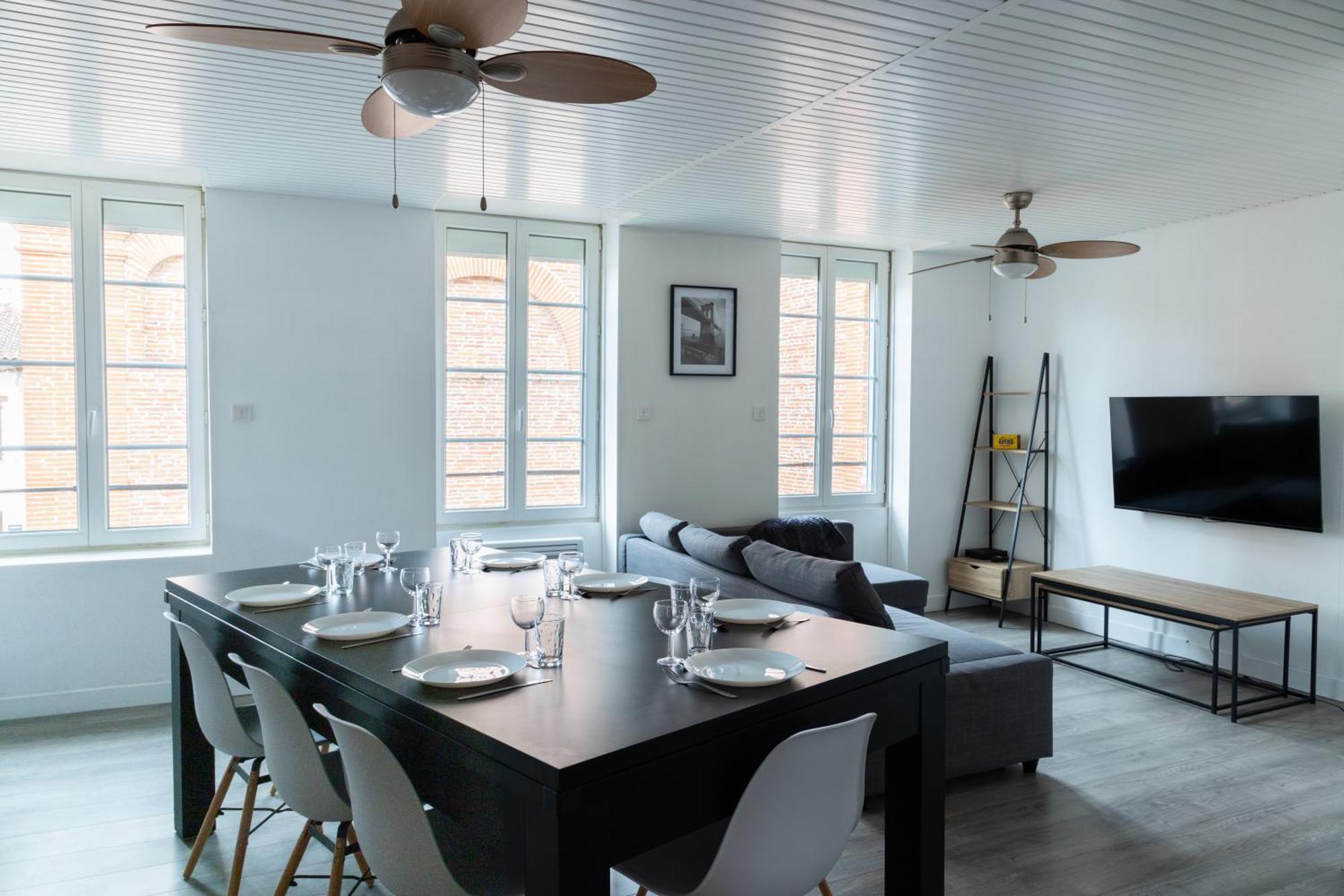 Grand Duplex Avec Billard Lejlighed Villeneuve-Tolosane Eksteriør billede