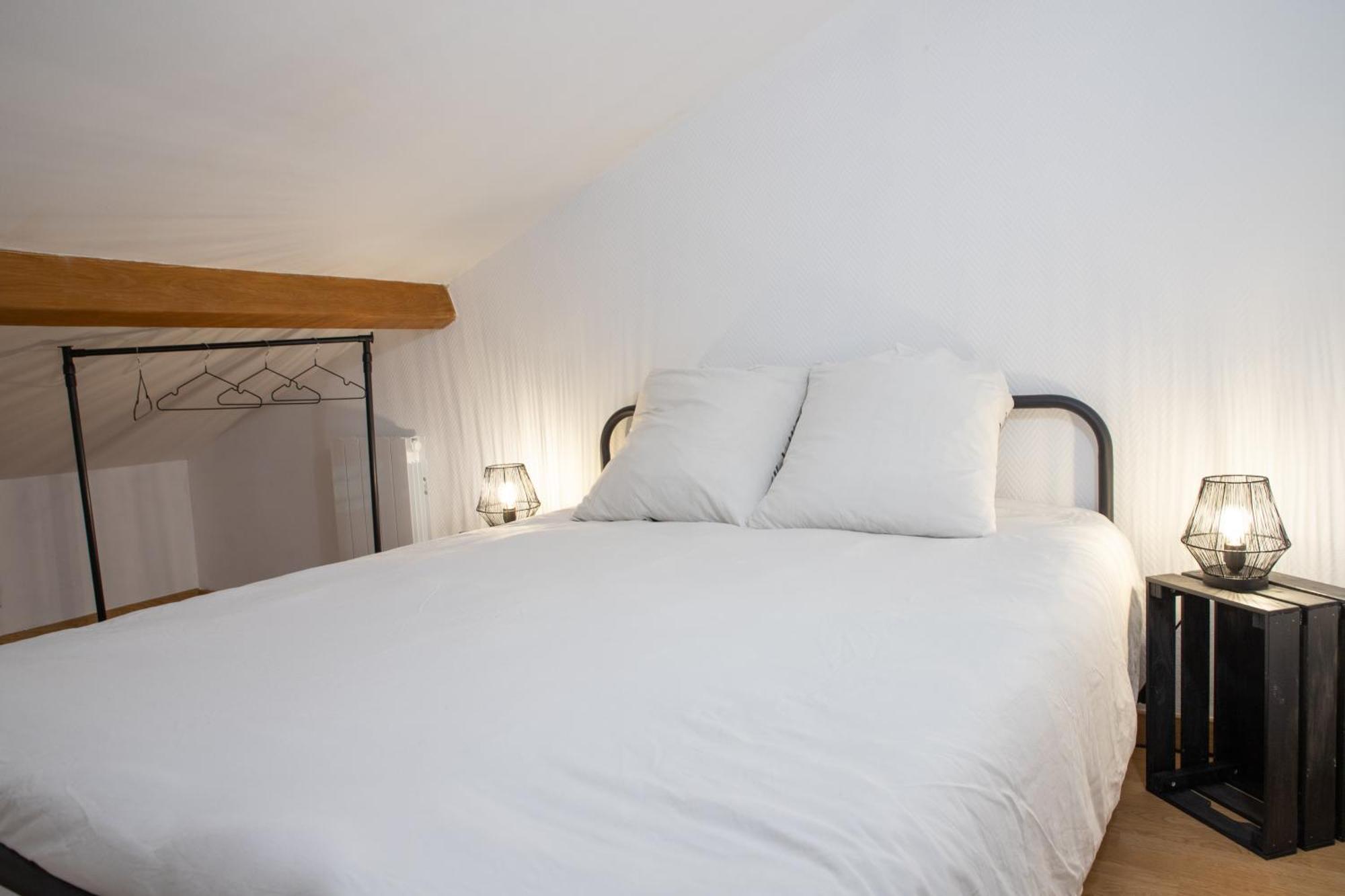 Grand Duplex Avec Billard Lejlighed Villeneuve-Tolosane Eksteriør billede
