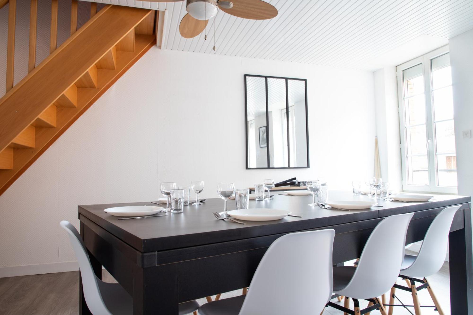 Grand Duplex Avec Billard Lejlighed Villeneuve-Tolosane Eksteriør billede